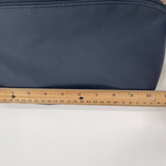 Van Heusen Colorblock Crossbody Bag Navy Blush Cream Multi Zip EUC - Picture 9 of 9